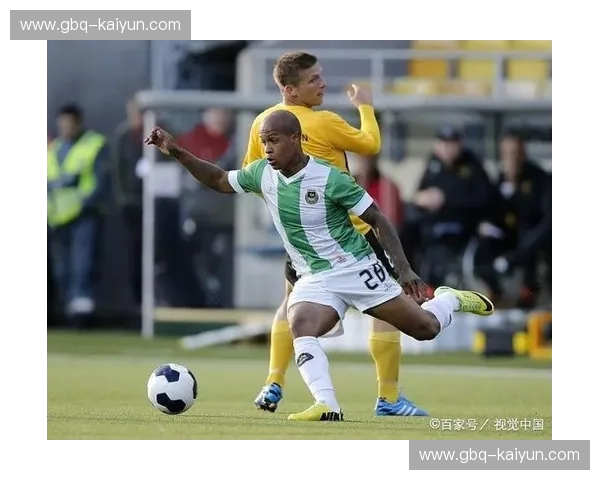 维京战吼的交响诗：艾夫斯堡与哈马比，在博罗斯的仲夏夜寻找绿茵真谛